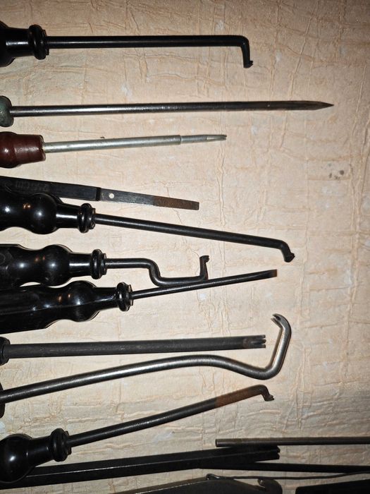 Набор инструментов станция метро Москва