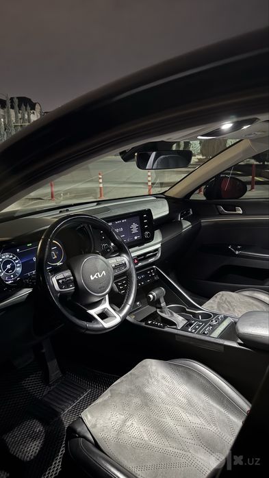 KIA K5 full sotiladi