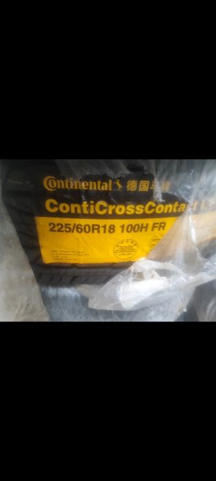 Continental conticrosscontact UHP 225/60 R18 100Н