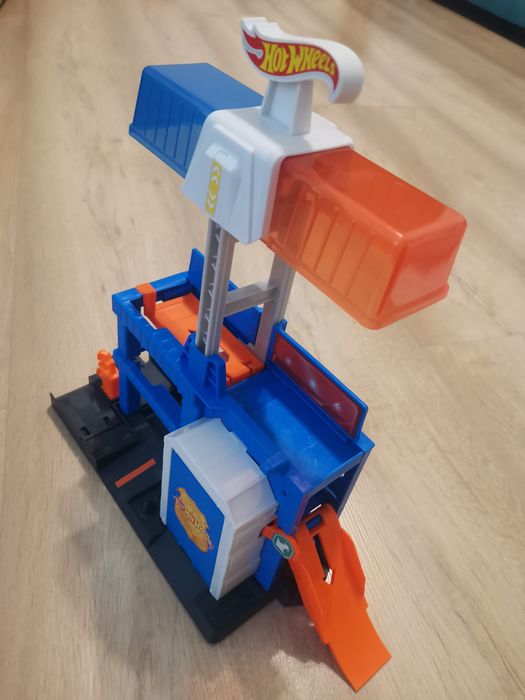 Pista Hotwheels Turnul Politiei Jhl74