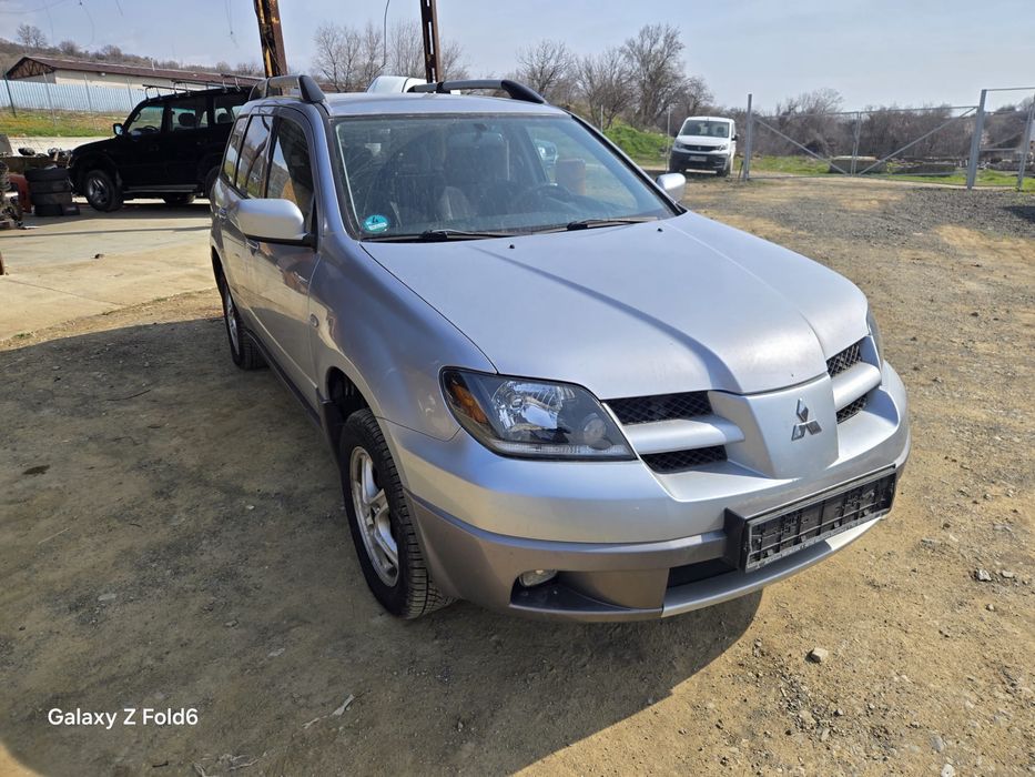 Мицубиши Аутлендър 2.0 бензин НА ЧАСТИ