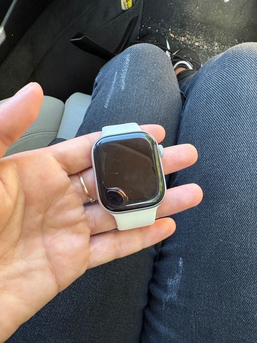 Vând Apple Watch