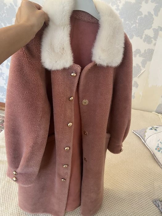 Продам дубленку воротник норка