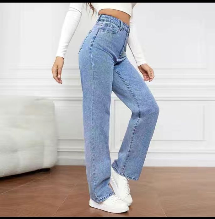 Продам новые Джинсы