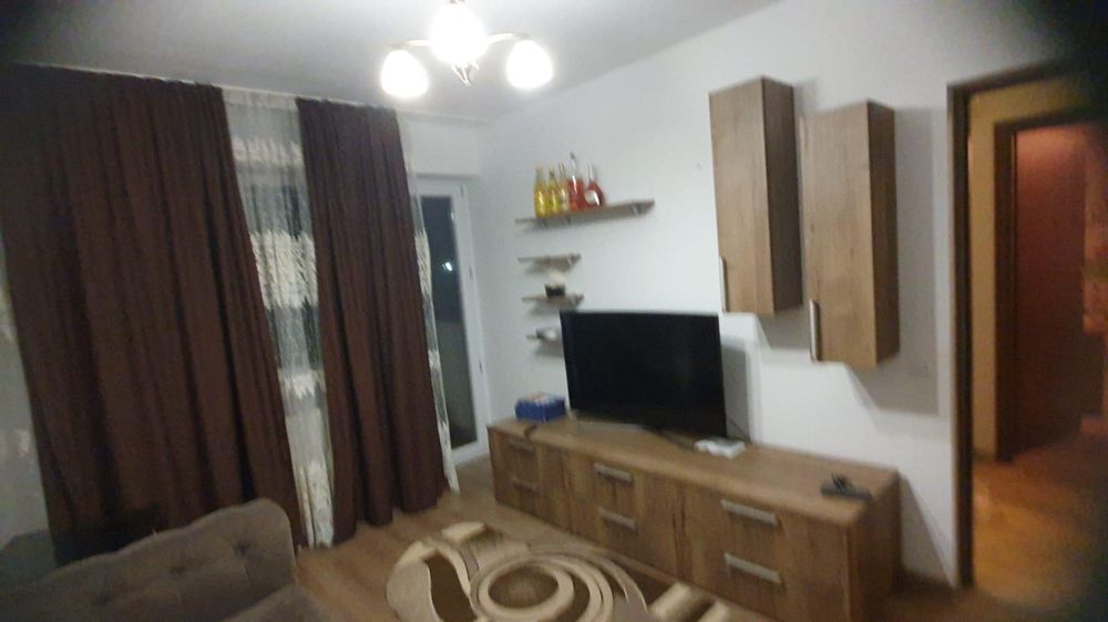 Apartament doua camere de inchiriat etaj 1