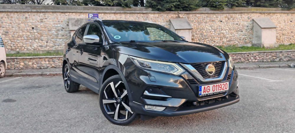 Nissan Qashqai – 1.3 DIG-T Benzina – 160 CP – Cutie automată