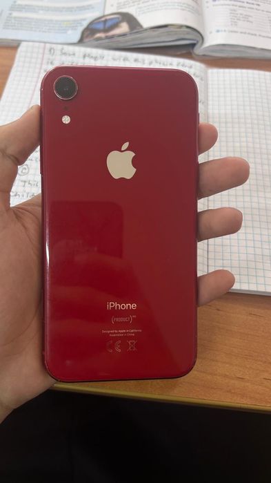 Айфон хр 64гб.