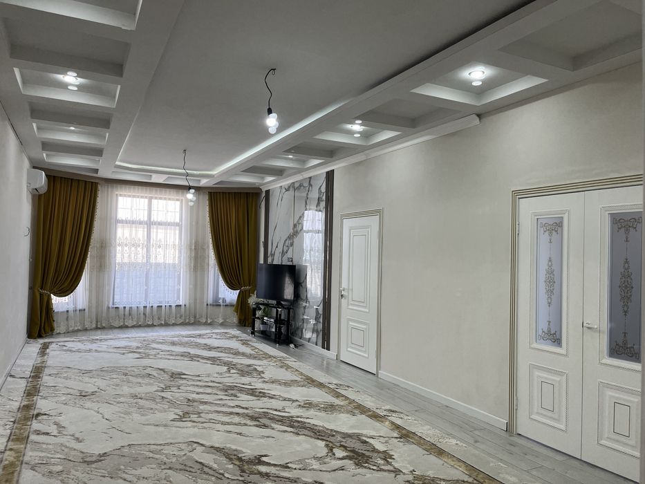 Улкен Уй сатылады ст бадамда