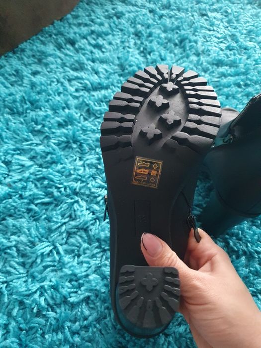 Incaltaminte negre nr 38