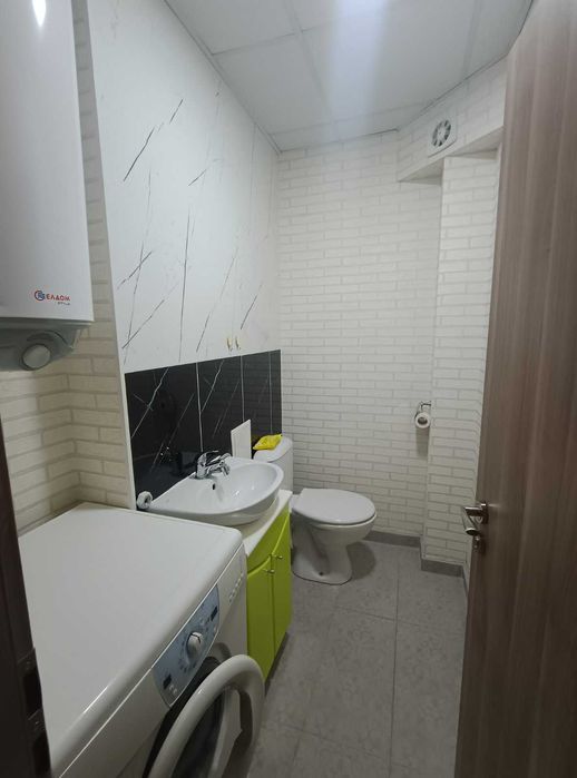 Дава се под наем Тристаен апартамент в Пловдив, Христо Смирненски - 90 кв.м за 548.25 € - Снимка #8