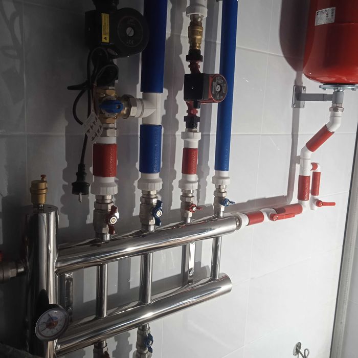 Сантехник беру объем и установку