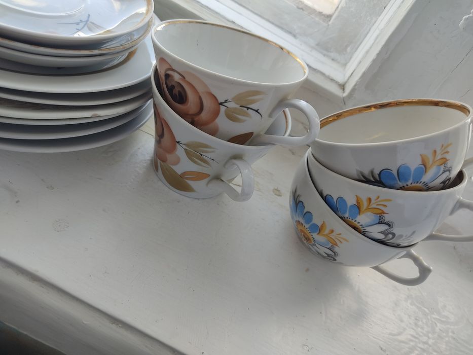 Бесплатно отдам посуду