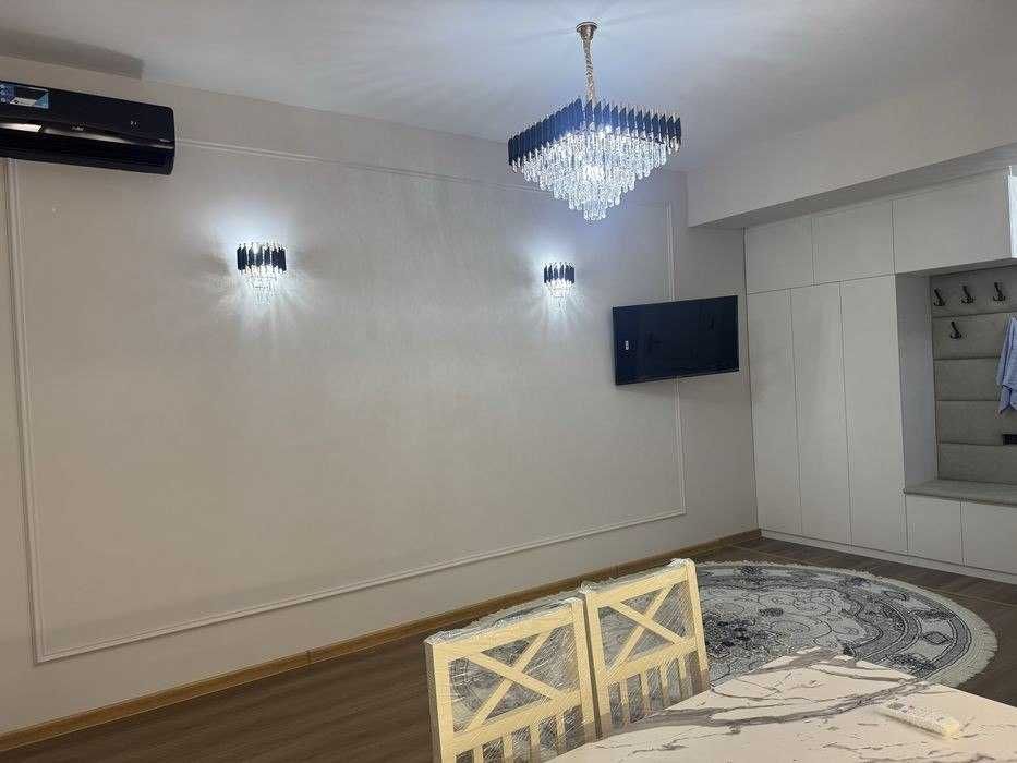 Инвестиционная 1-комнатная 33 м², Grand City кирпич центр 5 минут`