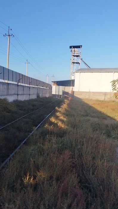 Продаётся база 2 Гектара с ЖД веткой, Янгиюль
