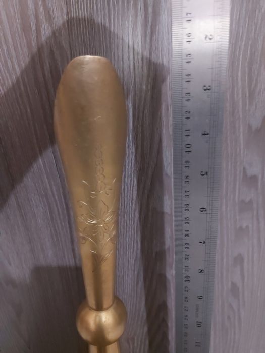 Кувшин из латуни.