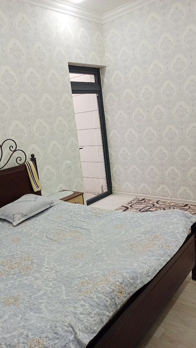 Toshmi poʻstidan 4 km kirganda  Pobeda joylashgan fayzli mahallada