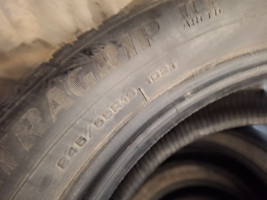 Шины Goodyear зимние 245/55/19
