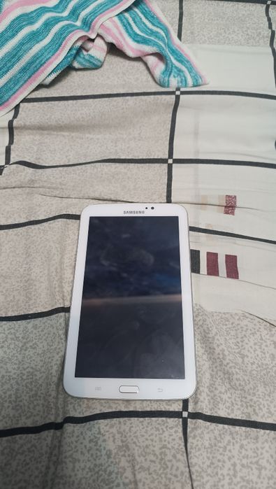 Планшет Samsung Tab 3