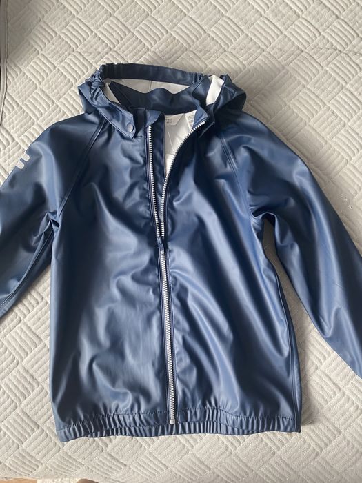 Продам новую ветровку