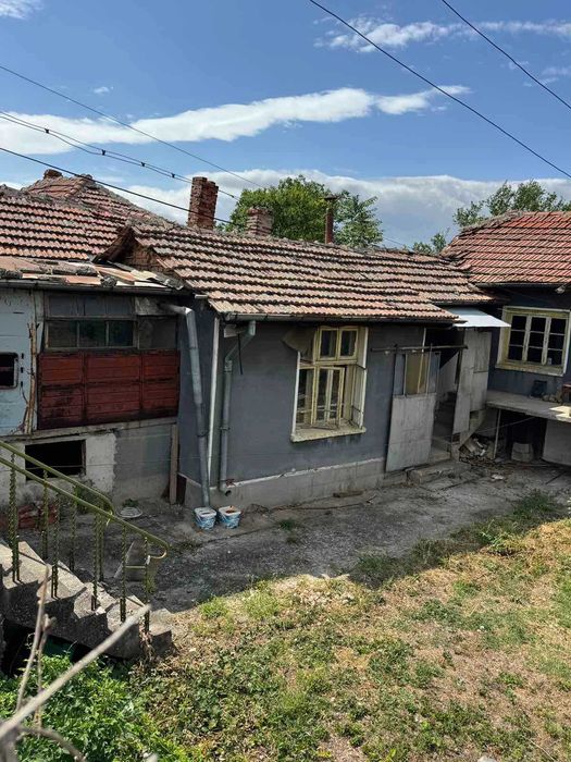 КЪЩА, с. Згалево
