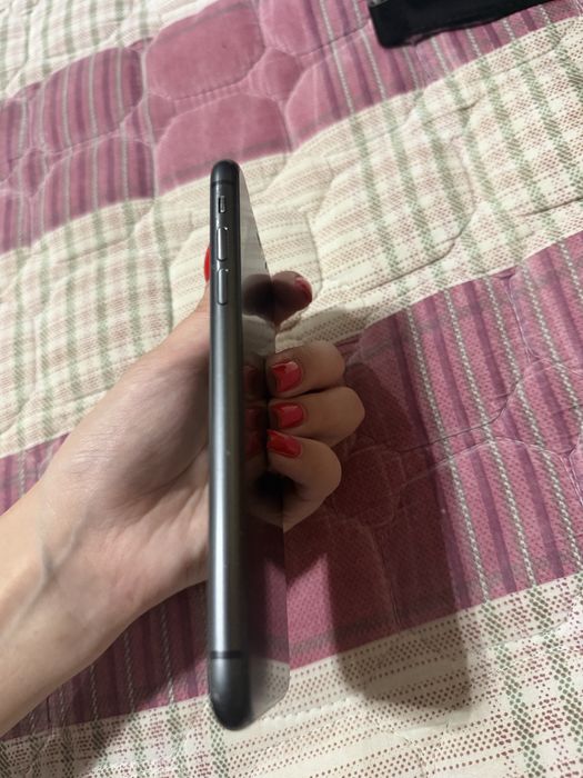 IPhone 11 128Gb в идеальном состоянии