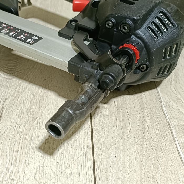 Pistol de cuie pentru beton electricieni instalatori Wurth Diga CS 2 Power