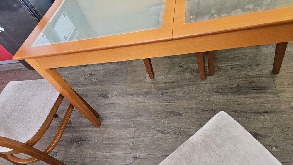 Разтегателена маса