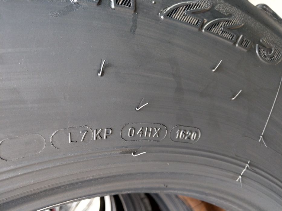 Anvelope resapate 315/70R22,5 profil șantier