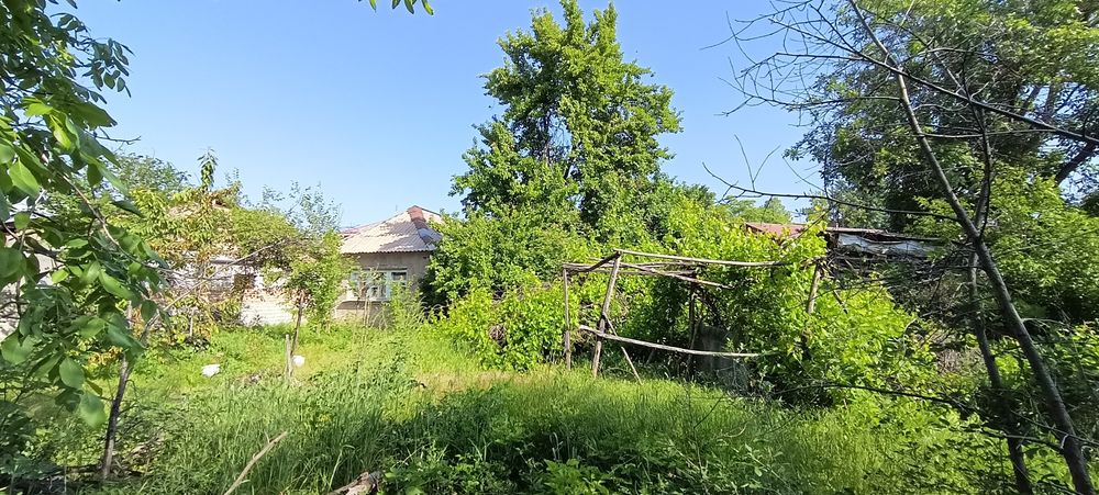 Prodaetsya uchastok