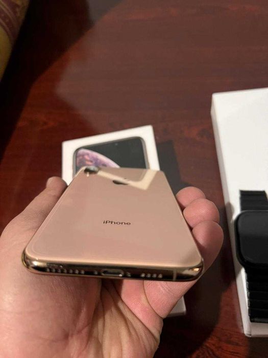 Apple xs max 256gb +watch