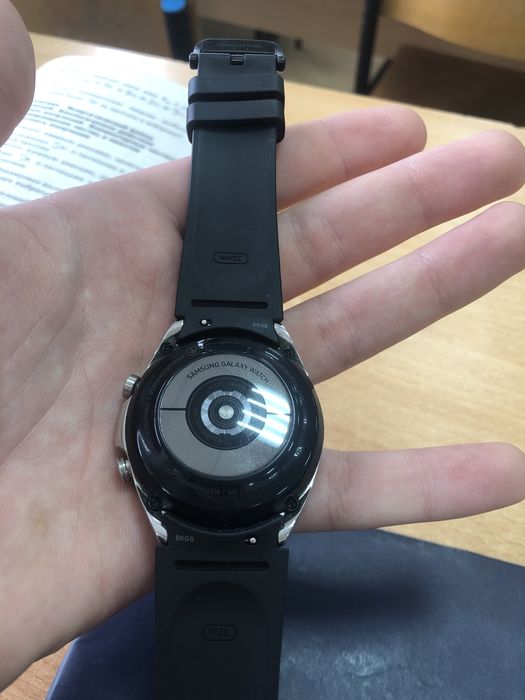 Продам Galaxy watch 3