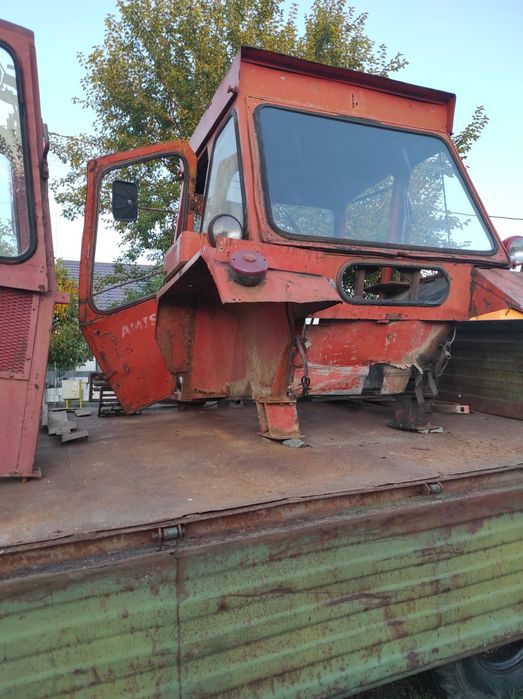 Cabină tractor  trapez u 650