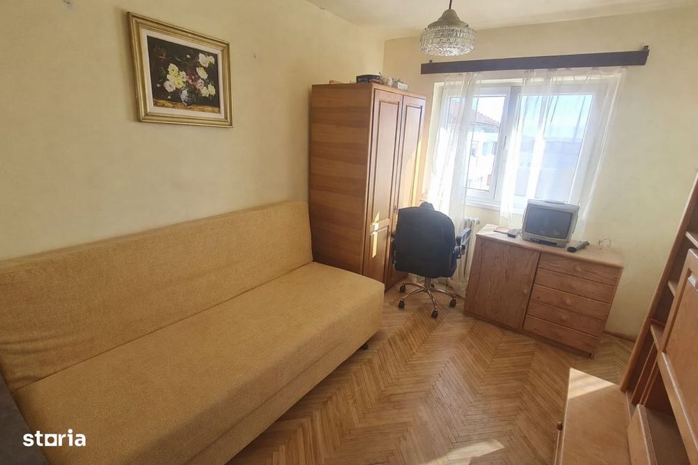 Apartament 3 camere zona Siretului
