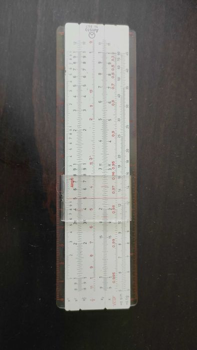 Продавам логаритмична линийка Aristo 867 + bonus