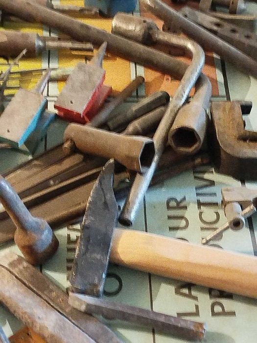 продам разный ручной инструмент