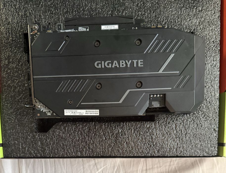 Gigabyte GTX 1660  super OC 6gb