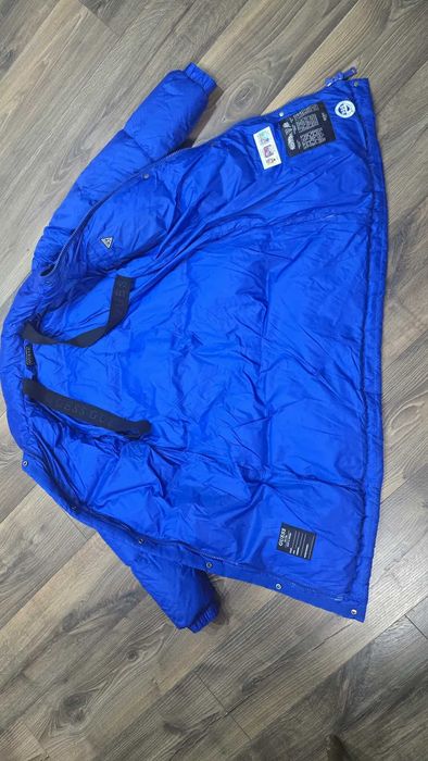 Зимно яке на Guess, S