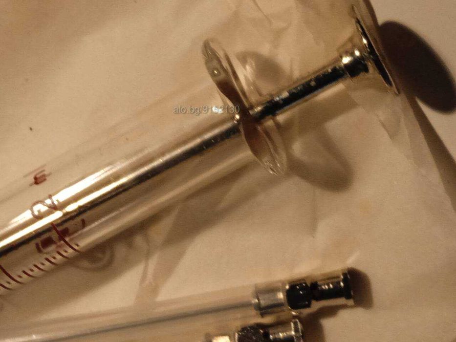 Спринцовка стъклена 2 мл, нова