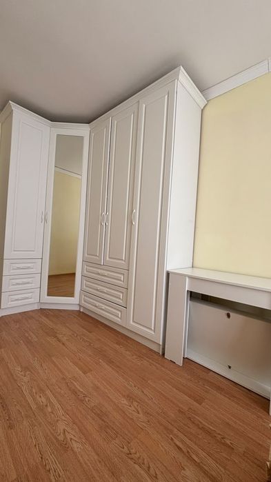 Продам квартиру 2 хкомнатную