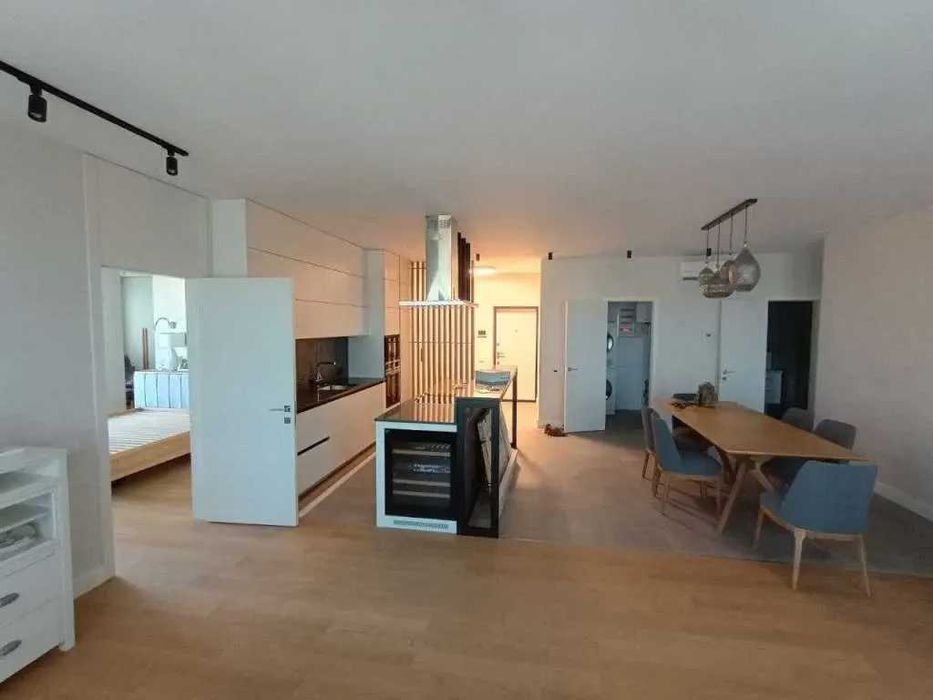 Двустаен имот в кв.Красна поляна 2