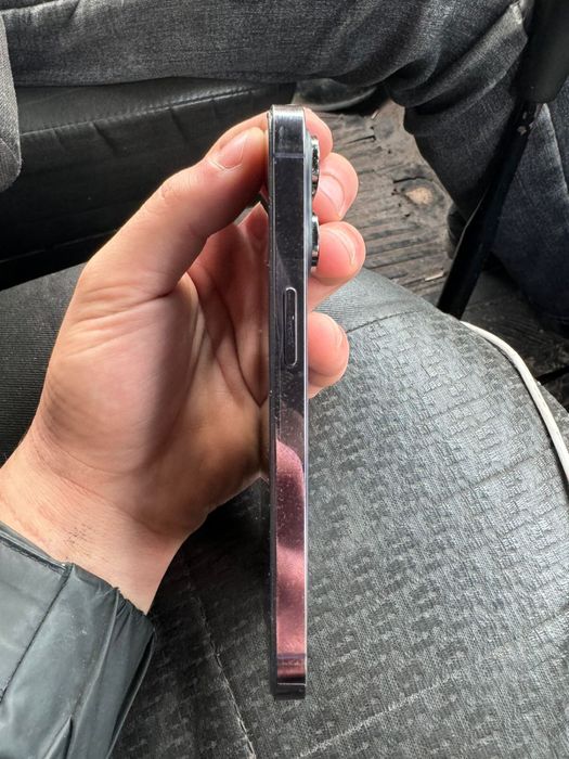 Продам 14 pro срочно