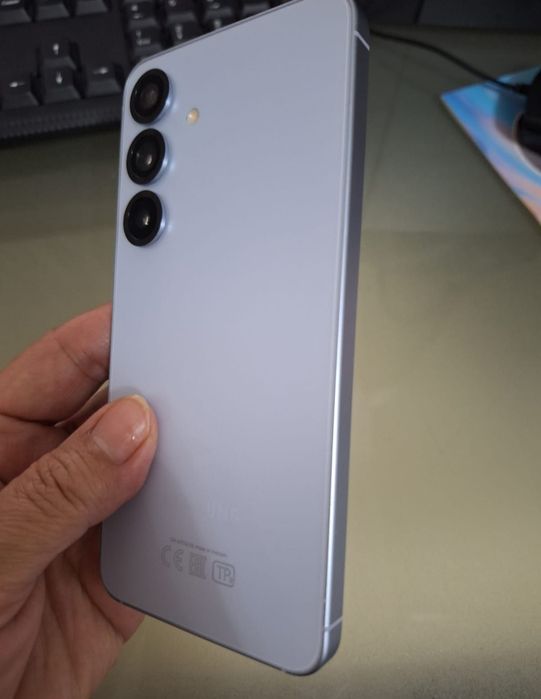 Samsung s25. 256гб