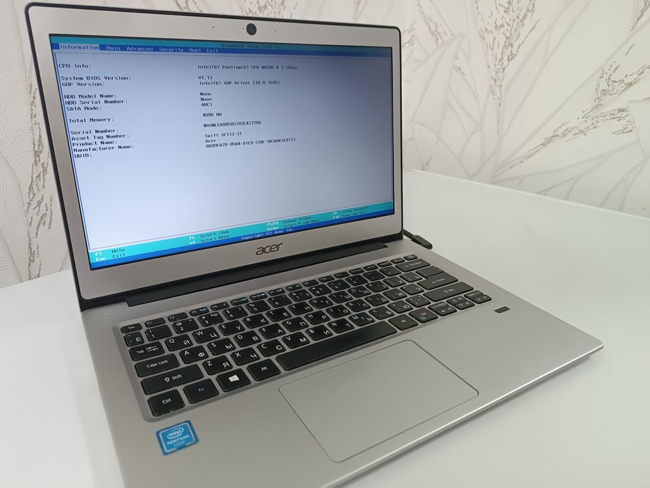 Ноутбук Acer Swift.