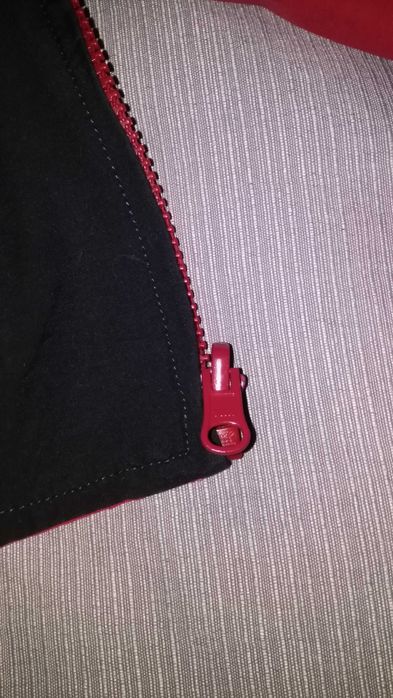 Geaca scurta cu doua fetze Grena/Albastru foarte inchis Marca COLINS