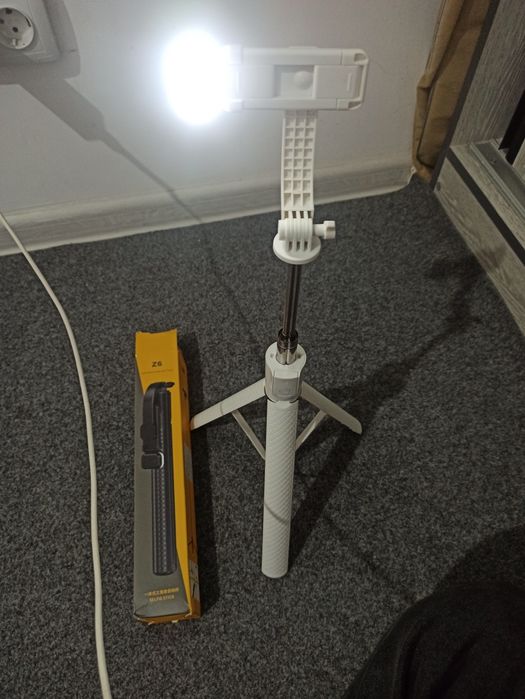 Z6 shtativ blutuslik