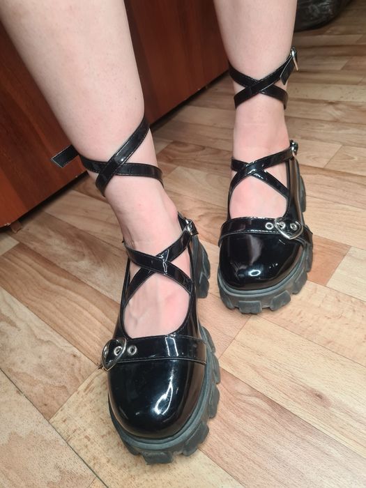 Продам качественную обувь