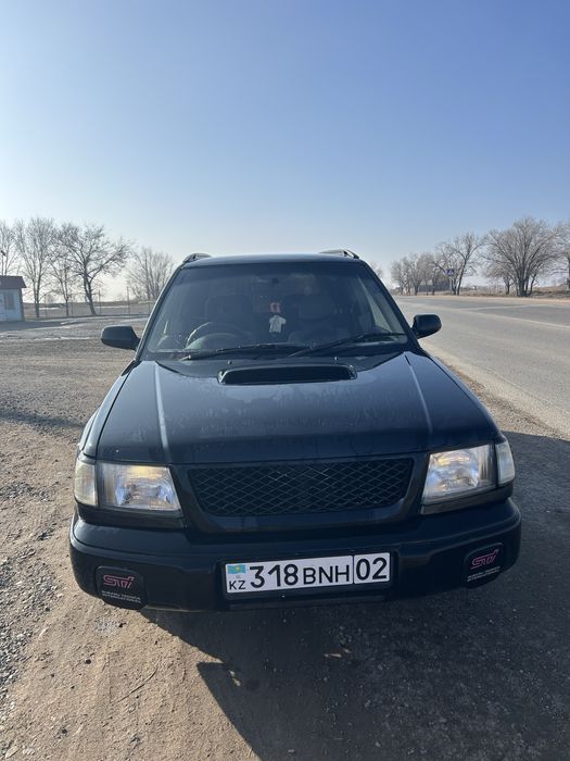 Субару форестер SF5