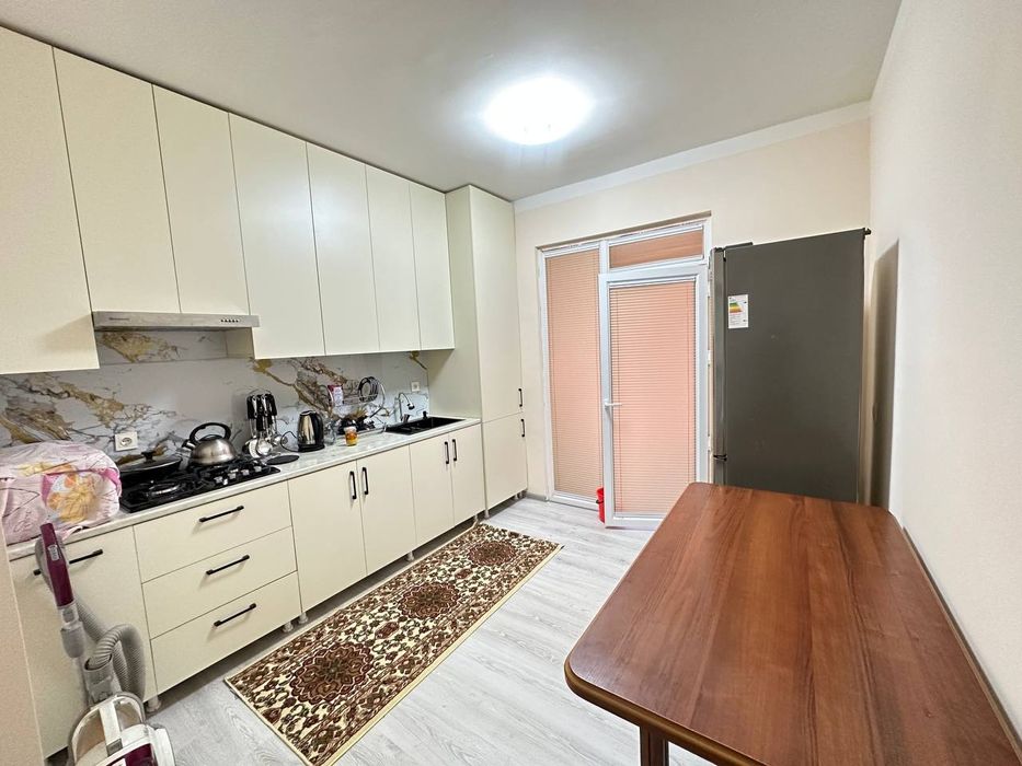 Аренда Сергили 7. ( 300-мактаб олдида)   1/5/9. Оилага берилади