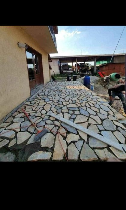 Pavaj din piatra naturala decorativa