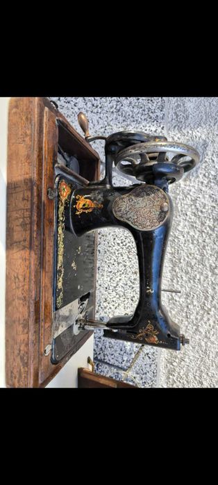 Шевна машина Сингер